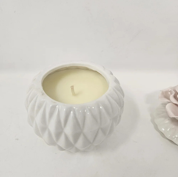 Spring Bloom White Pink Rose Ceramic Round Small Candle with Lid - Picture 6 of 6